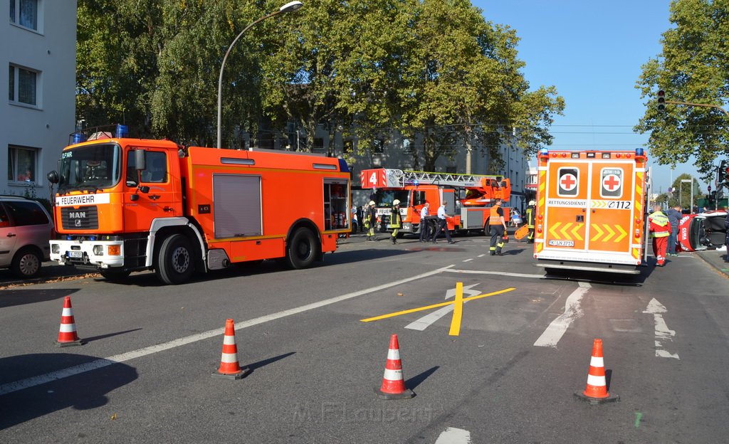 VU Koeln Ehrenfeld Vogelsangerstr Melatenguertel P6032.JPG